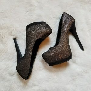 CALL IT SPRING gold sparkle heels pumps